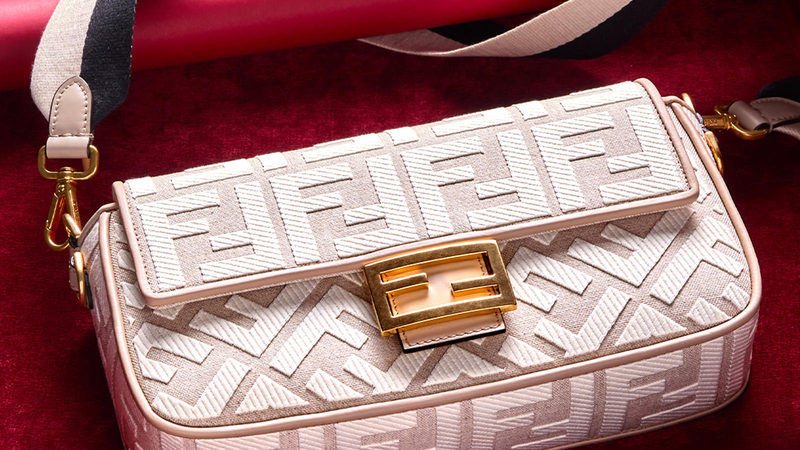 766657 Fendi